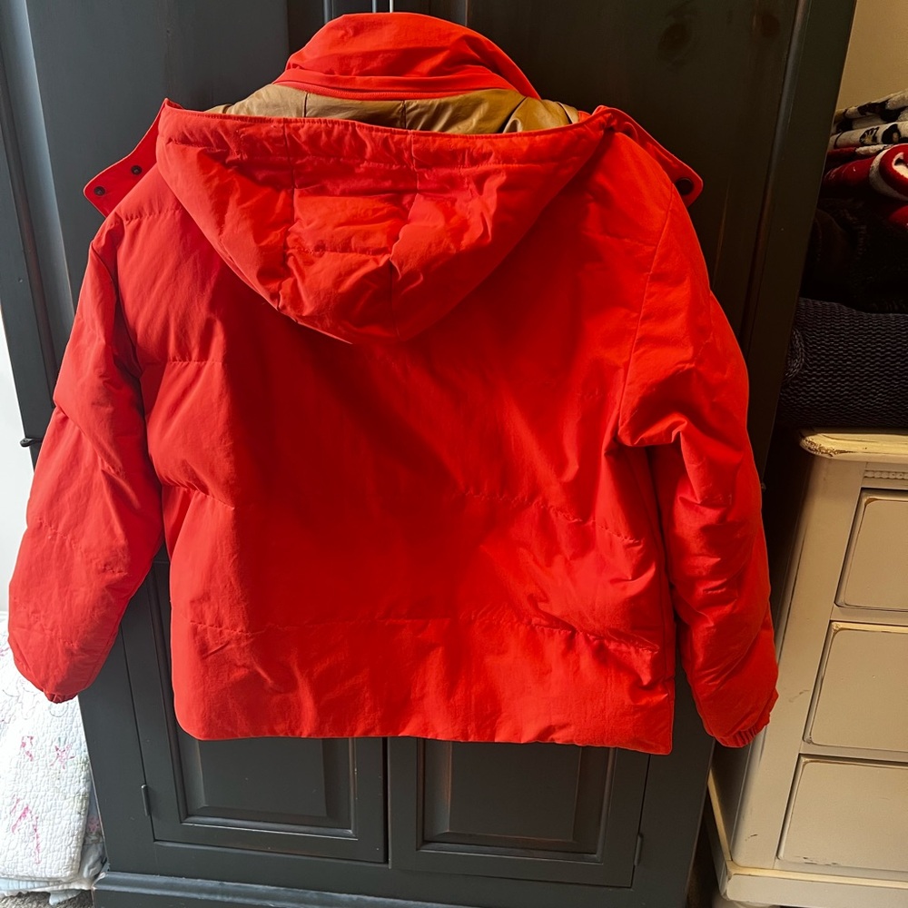Patagonia Vibrant Orange Puffer Jacket - Picture 4 of 4